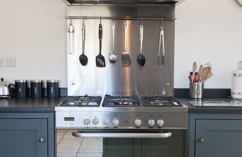 Giggleswick Cottage | FABULOUS Dog friendly cottage, Sleeps 4, REVIEW, REVIEWS!
