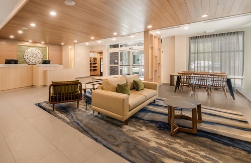 North Central Hotel | Fairfield Inn & Suites by Marriott Virginia Beach Town Center