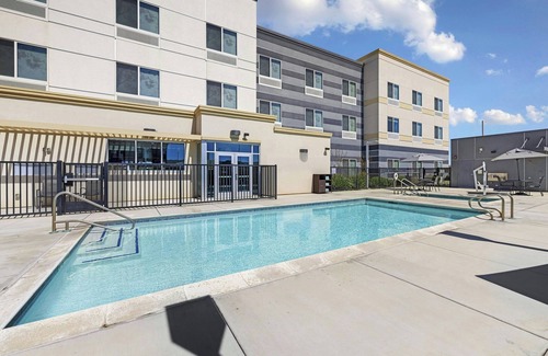Lodi Hotel | Fairfield Inn & Suites by Marriott Lodi