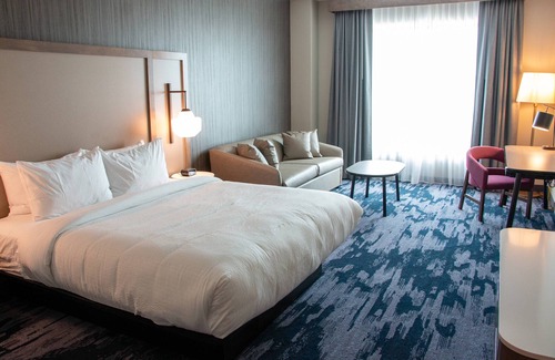 Davenport Hotel | Fairfield Inn & Suites by Marriott Davenport Quad Cities