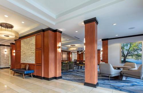 Columbus Hotel | Fairfield Inn & Suites Columbus