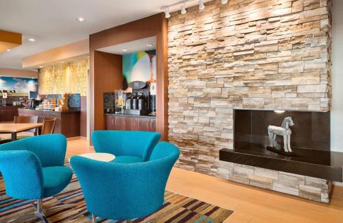 Lima Hotel | Fairfield Inn & Suites Lima