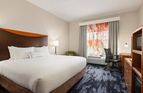 Jacksonville Hotel | Fairfield Inn & Suites Jacksonville West/Chaffee Point