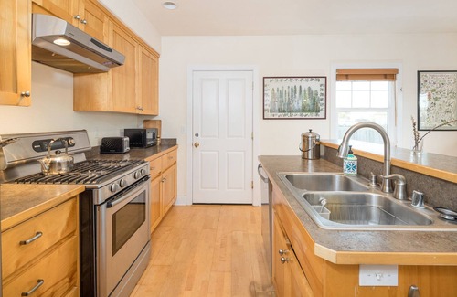 Samoa House | 🩴🌲Fairhaven Retreat: Enjoy serenity and ocean breeze at this family friendly coastal home!