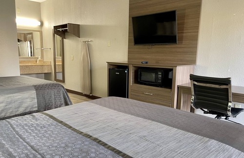 Mobile Hotel | Fairview Inn and Suites