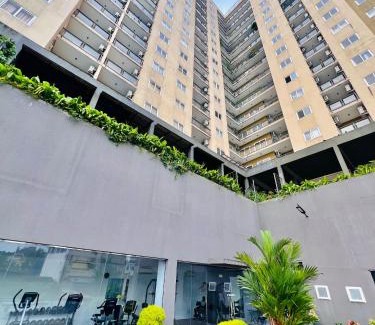Battaramulla Apartment | Fairway Velvet Vista 3 Bedroom Apartment with Pool and Gym