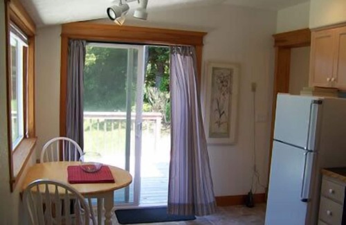 Seal Rock House | Fairwinds - Comfortable Seal Rock Home