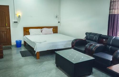 Barangabari Hotel | Falcon Jungle Resort