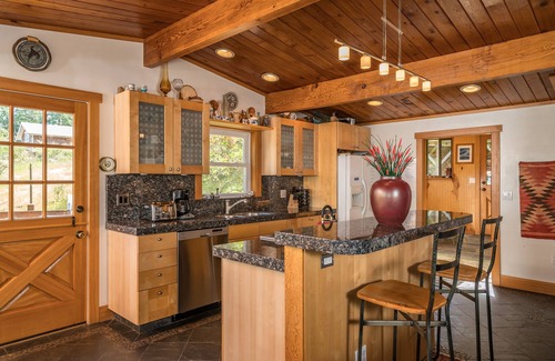 Lopez Island House | · Fall, color, nice weather, no tourists, fruit, veggies, Harvest season fresh