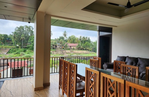 Takkalai Hotel | Falls Regency