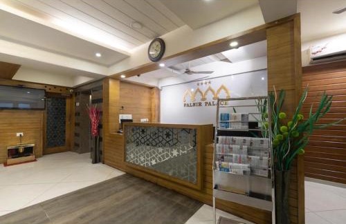 Adyar Hotel | Falnir Palace