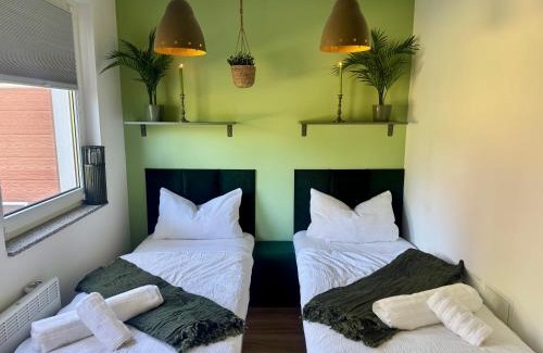 Hohenlychen Apartment | FamilienNest XXL - direkt am See
