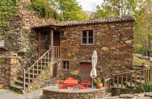 Lousa House | Family and pet friendly mountain house