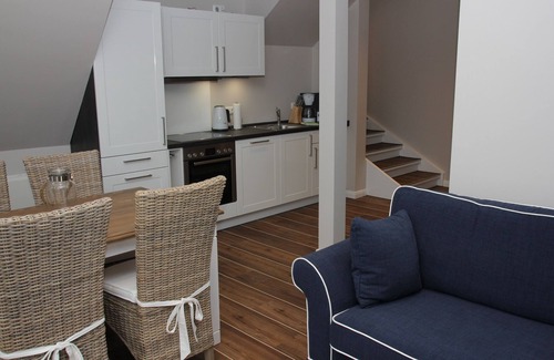 Lemkenhafen Apartment | Family apartment - balcony with great harbor views