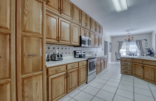 Foley House | Family Daze- Private *Heated Pool, Beautiful, Spacious, Big Groups OK!