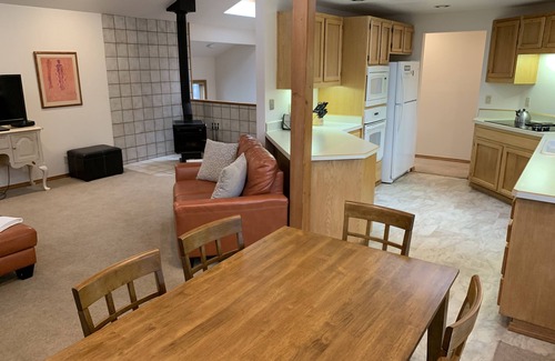 Sunriver House | Family Friendly, Air Conditioning - SHARC passes included.