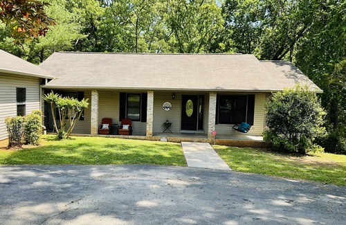 Winchester House | Family friendly lake front home with private dock in a cove