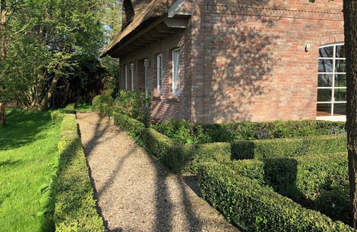 Oederquart House | Family-friendly, quiet, rural location, good facilities