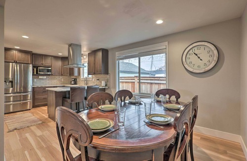 Redmond House | Family-Friendly Redmond Getaway: Walk to Dtwn