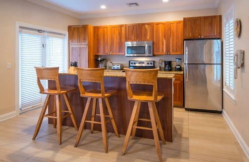 Marathon House | Family Getaway: 4BR Sanctuary Villa, Steps from Pools & Lagoon