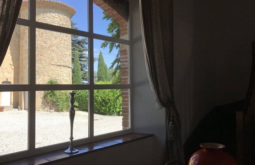 Beauville House | Family Gite at Chateau de Montoussel - Toulouse