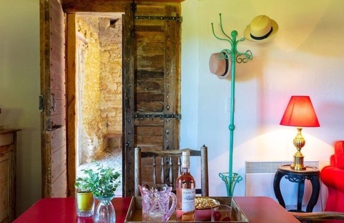 Beauville House | Family Gite at Chateau de Montoussel - Toulouse