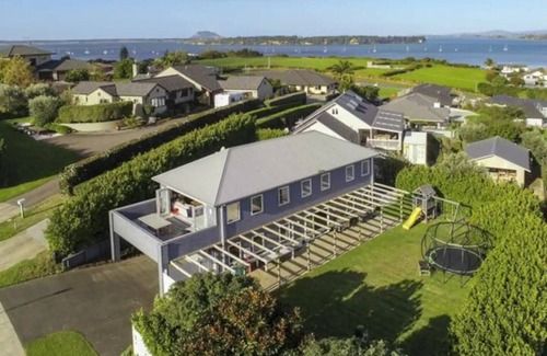 Omokoroa House | Family Home Omokoroa paradise