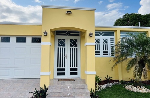 Rio Grande House | Family Island House near Luquillo Beach/El Yunque