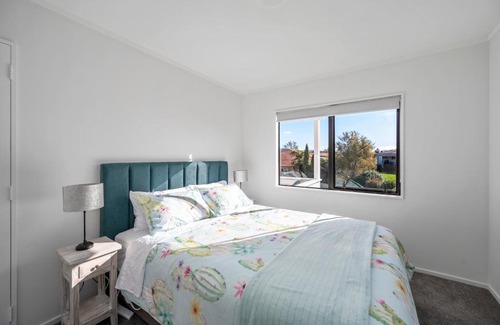 Springfield House | Family Perfect - secure yard, parking, mountain bikes, arcade