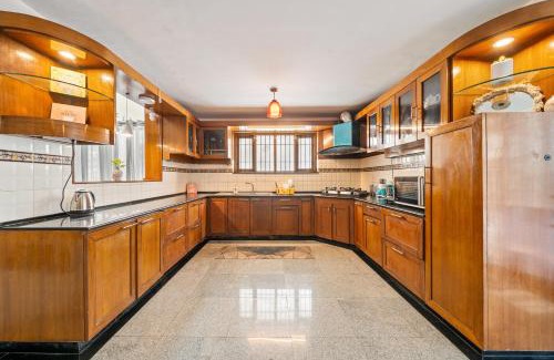Domlur House | Family Suite in Namma Woodland
