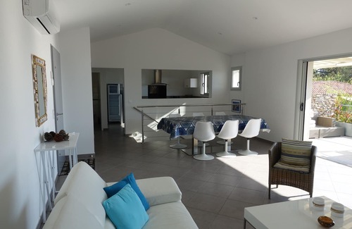 Sari-Solenzara Villa | Family villa on the heights of Solenzara - Sea view - Heated swimming pool