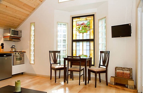 Point Roberts Cottage | Famous Serenity Lodge at Lily Point