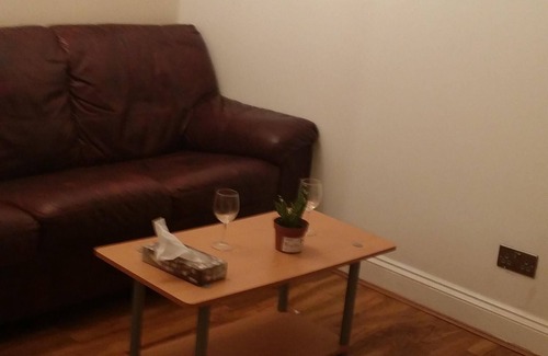 Tottenham Hale Apartment | Fantastic ground floor apartment