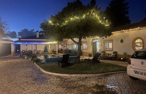 Alcobaca House | Fantastic House, Swimmingpool, Jacuzzi, Horses