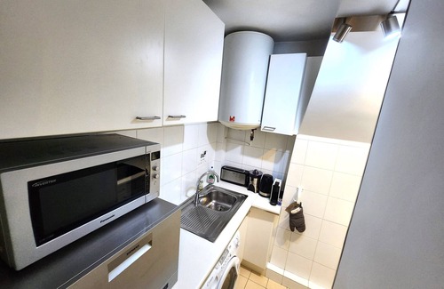 Necker Apartment | Fantastic view Eiffel Tower - New and comfortable, in Paris Vaugirard.