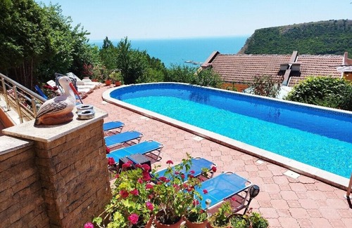 Kavarna Apartment | Fantastic views!10 min walking to the beach