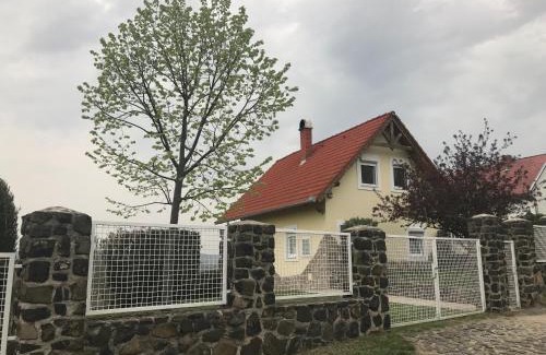 Rezi House | Farkas Apartman Rezi