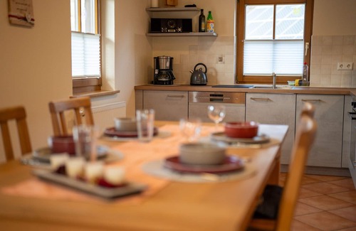 Schuttertal Apartment | Farm, children welcome, new apartment, outskirts of town, “Europapark”