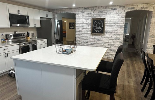 Kilbourne House | Farm61-Spacious &Peaceful Charm