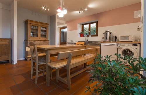 Sainte-Maure-de-Peyriac House | Farmhouse in the middle of the horses