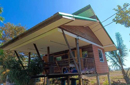 Mae Kon House | Farmhouse ∙ 2 bedrooms ∙ 5 guests