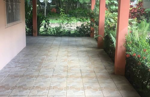 Benevides Cottage | FARMHOUSE WITH IGARAPE AND SWIMMING POOL NEAR BELÉM