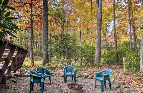Farmington House | Farmington A-Frame with Lake Access and Fire Pit!