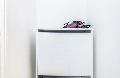 St Luke's Apartment | Fast Wifi Pet-friendly Sleeps 4
