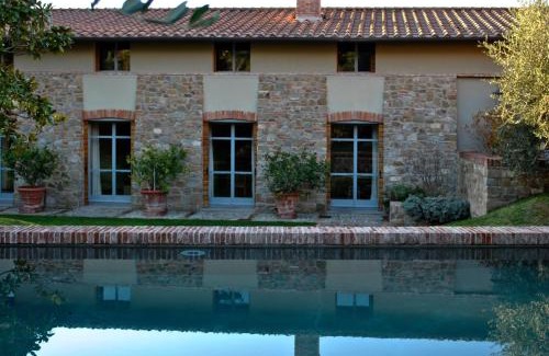 Pian di Sco Villa | Fattoria Casamora - Villa Le Magnolie