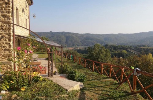 Castel Focognano House | Fattoria de' Toscani di Starace Marialaura