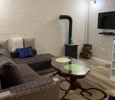 Virak House | FeĐoNi