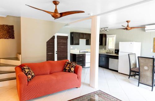 Tibbett's Turn House | Featherstone Cottage, Cayman Brac