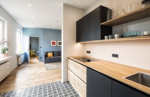 Blender Apartment | Feel at home on the go!