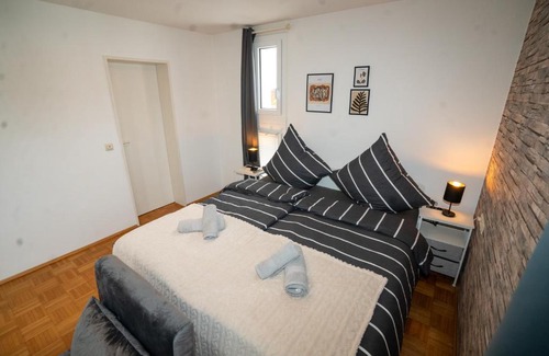 Bergerhausen Apartment | Feel like Home 4